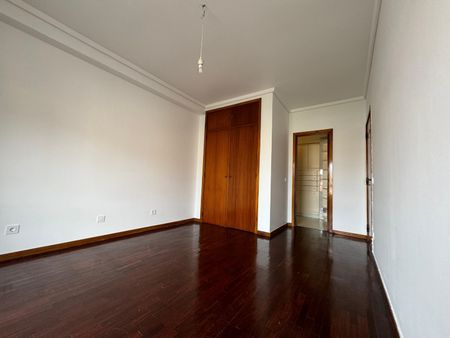 Apartamento T3 para Arrendamento na Quinta D. JOÃO - Photo 3