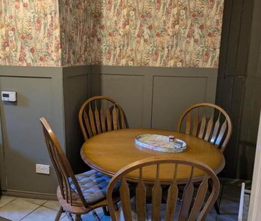 11 Henry Street, Enniskillen, BT74 7JT - Photo 2