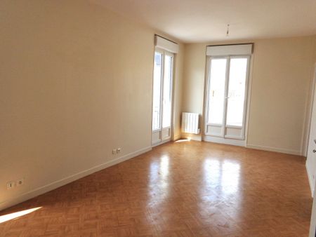 Appartement RUE DE FISMES - Photo 2