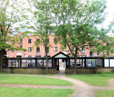 Greys Court, Sidmouth Street, Reading, Berkshire, RG1 - Photo 2