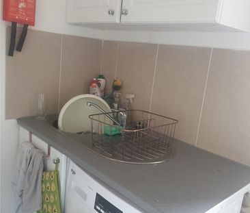 Bedsit, Greenhill Road, HA1 - Photo 4