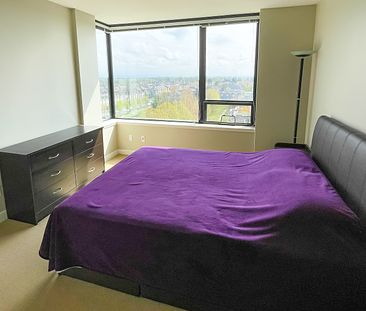 Beautiful View 2 Bed Furnished Corner Unit W/ Two Parking Stalls. - Photo 5
