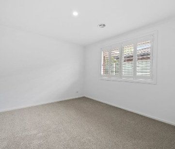 The Perfect Blend of Practicality and Style - Photo 1