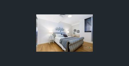 LUXURY APARTMENT IN CONVENIENT LOCATION - Photo 3