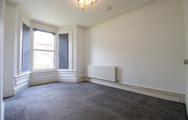 Frodingham Road, Scunthorpe, DN15 - Photo 1