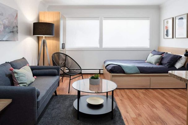 Edmonton Furnished Studio Rental in Oliver - Chic and Luxury studio suite in the heart of Oliver Downtown! - Photo 1