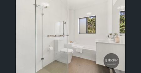 Available 12 December - Photo 2