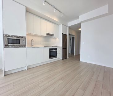 For Lease - 3071 Trafalgar Road Unit# 1105, Oakville, Ontario - Photo 2