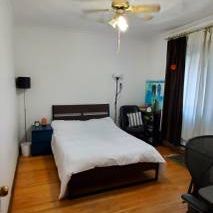 Cozy room for rent in downtown Toronto - Photo 1