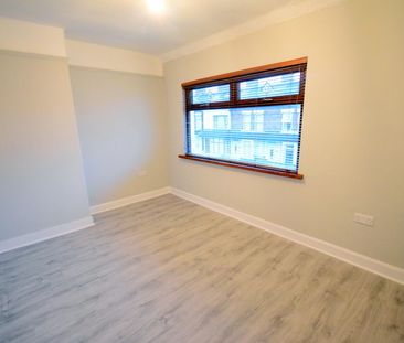 42 Greenore Street, BT68NF, Belfast - Photo 5