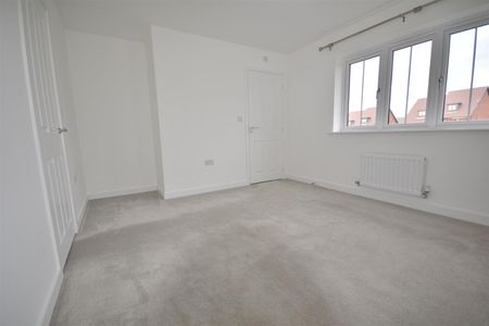 1 Springfield Drive, Derby, DE22 2TU - Photo 2