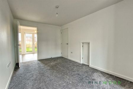 2 bed End Terrace, - Photo 5