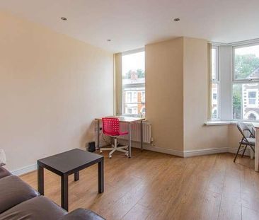 Colum Road, Cathays, CF10 - Photo 1