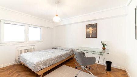 Modern and stylish apartment next to the IE Tower - Foto 3