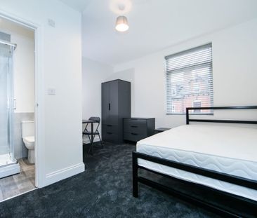 Hessle View, Hyde Park, Leeds - Photo 6