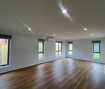 Modern Family Living in the Heart of Armstrong Creek - Photo 1