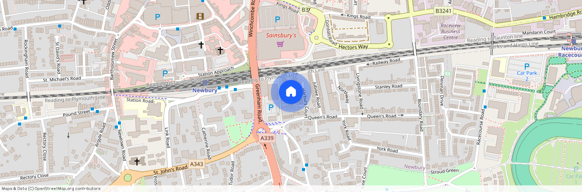 Newbury - 2 Bed Flat With Parking