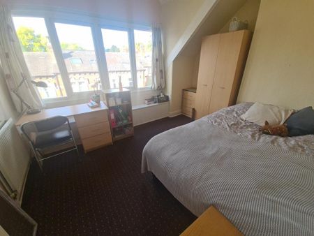 6 bedroom flat to rent - Photo 4