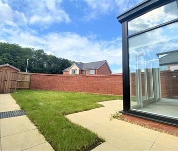 4 Bedroom Detached To Let - Photo 6