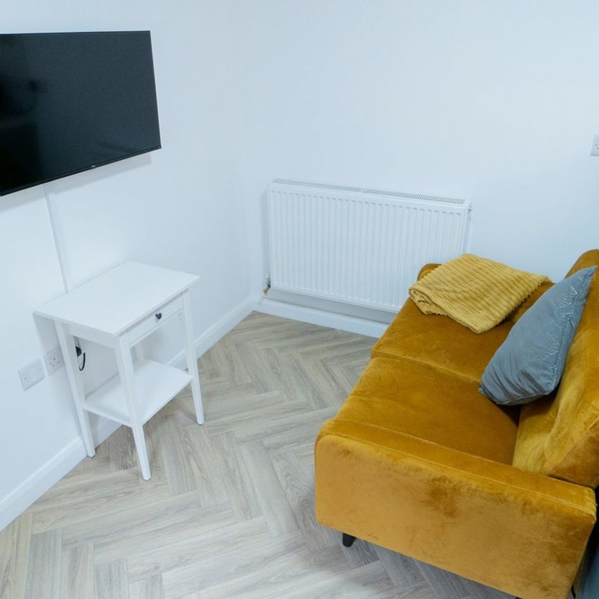 Room in a Shared Flat, Brislington, BS4 - Photo 1