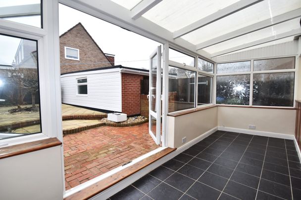 4 bedroom detached house to rent - Photo 1