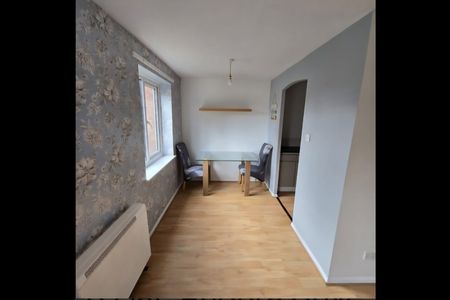 2 Bed Flat, Angora Drive, M3 - Photo 3