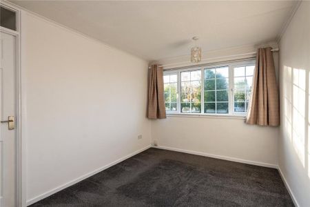 3 bedroom link detached house to rent - Photo 5