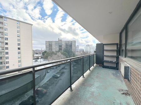 For Lease - 12 Rockford Road Unit# 603, Toronto, Ontario - Photo 2