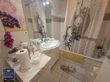 Location Appartement 3 pièces 61m² AGEN 47000 - Photo 4