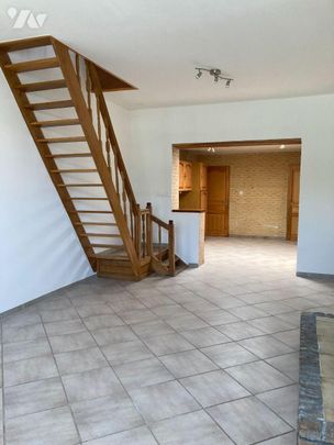 QUAI COURBET - Une maison de ville à louer à Merville (59660)- une maison comprenant un salon/... - Photo 1