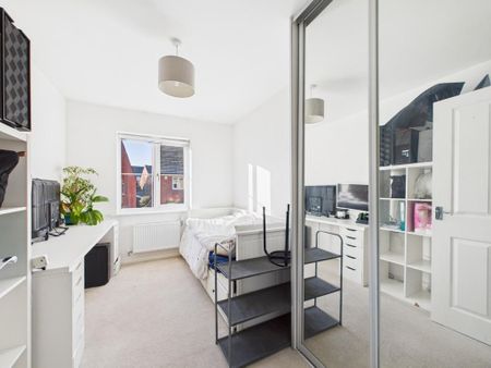 2 bedroom semi-detached house to rent - Photo 5