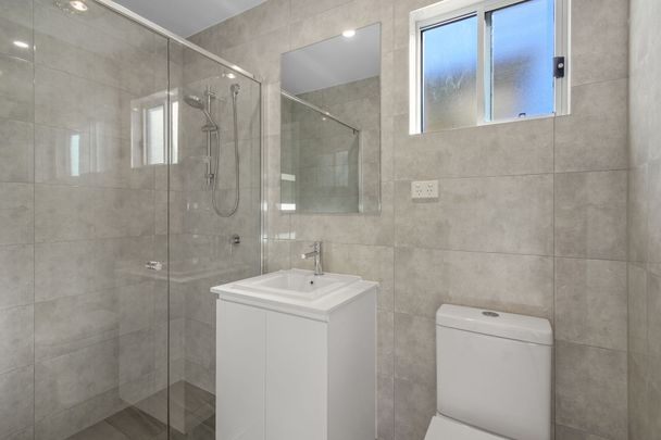 Apply Now - Century 21 &vert; the Paramount Group &ast;Granny Flat&ast; - Photo 1