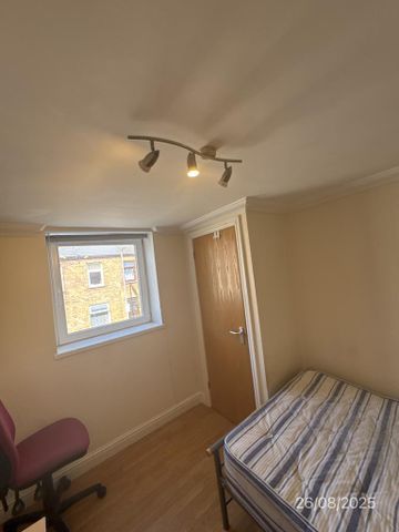 7 bedroom terraced house to rent - Photo 5