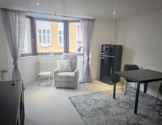 TOP Apartment in Bayenthal Nähe Rheinauhafen - Video Online - Photo 1