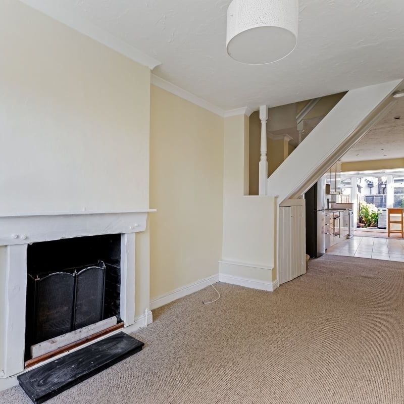 2 bedroom cottage to rent - Photo 1
