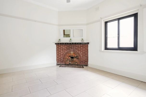 104 Alfred Street, Rosehill. - Photo 1