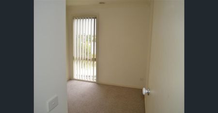 GREAT LOCATION - Photo 4