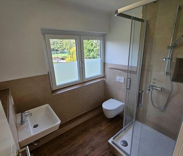 Helle, großzügig geschnittene 2-Zimmer-Wohnung - Photo 1