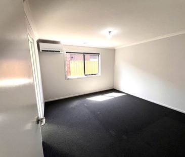 Modern Four Bedroom Home With Plenty of Room ! - Photo 5