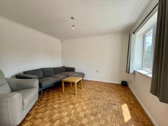 3 bedroom apartment to rent - Photo 1