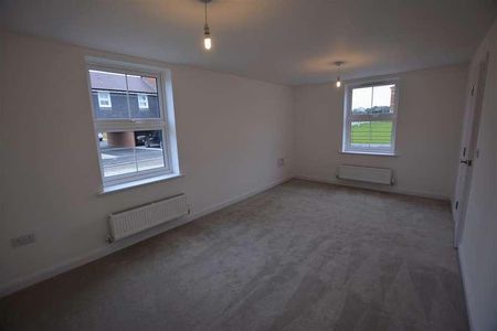 Beaumaris Road, Bearwood, Bournemouth, BH11 - Photo 3