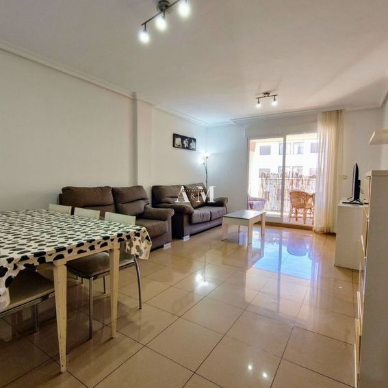 Alquiler de piso en Lomas de Cabo Roig - Photo 1