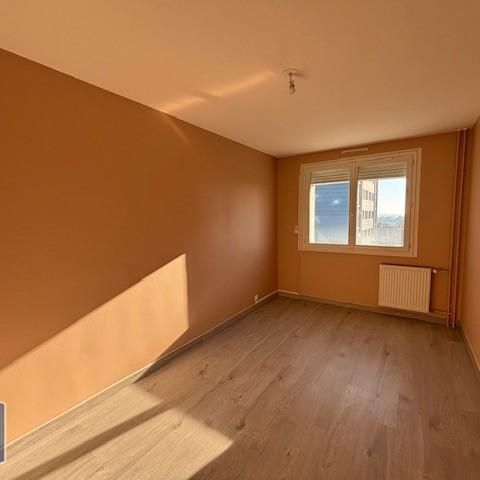 Appartement 5 pièces à - Photo 1