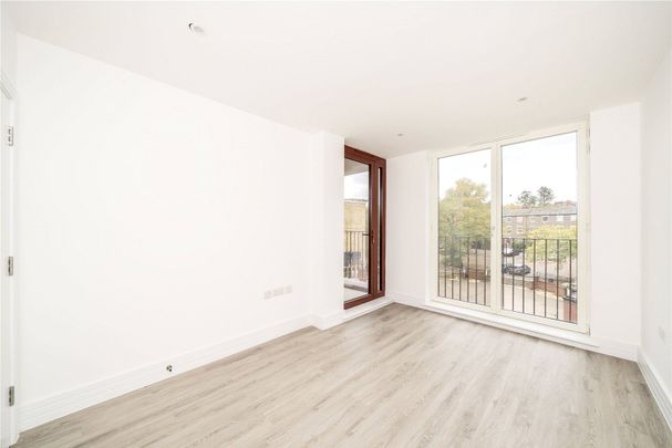 Greenwich High Road, Greenwich, SE10 - Photo 1