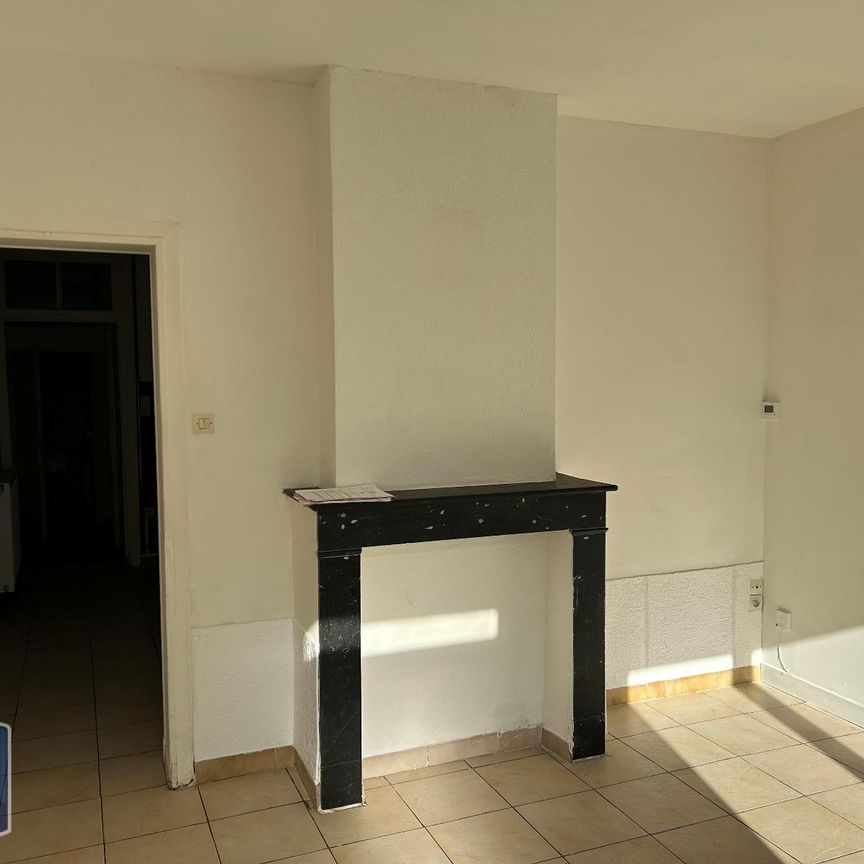Location Maison 4 pièces 66m² LILLERS 62190 - Photo 1