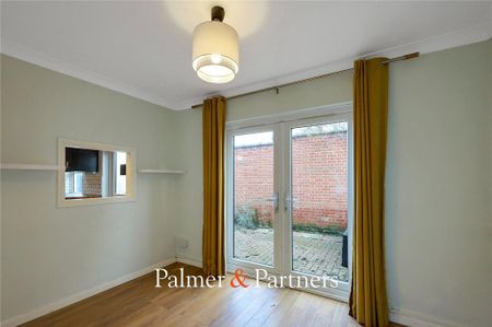 2 bedroom detached house to rent - Photo 3