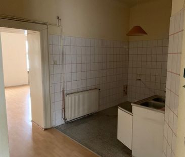 RENOVIERUNGSBEDÜRFTIG! Helle Mietwohnung Nähe Grillgasse 3. Stock o... - Foto 2