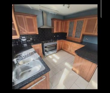 Room in a Shared House, Edgefield Avenue, IG11 - Photo 6