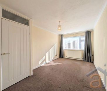 2 bedroom detached bungalow to rent - Photo 4