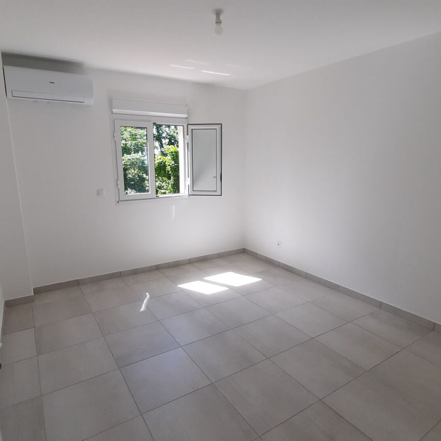 Location appartement 3 pièces, 69.86m², La Trinité - Photo 1